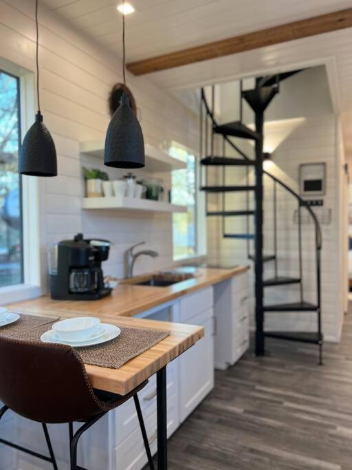 New The Flagship 2 Story Container Holiday home